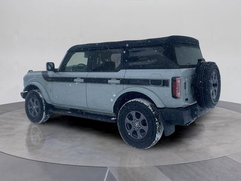 Used 2022 Ford Bronco Outer Banks image 3