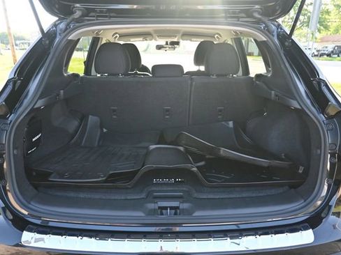 Used 2021 Nissan Rogue Sport SV AWD/4WD image 22