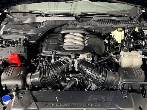 Used 2024 Ford Mustang GT Premium image 13