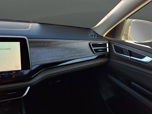 New 2026 Volkswagen Atlas SEL image 39