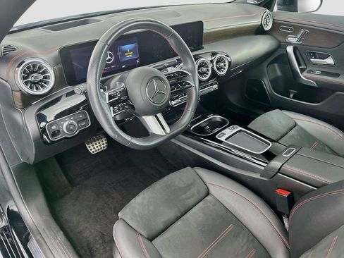 Certified 2026 Mercedes-Benz CLA 250 image 9