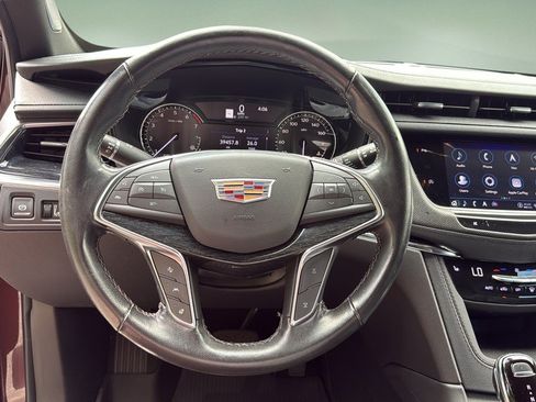 Certified 2023 Cadillac XT5 Premium Luxury AWD/4WD image 28