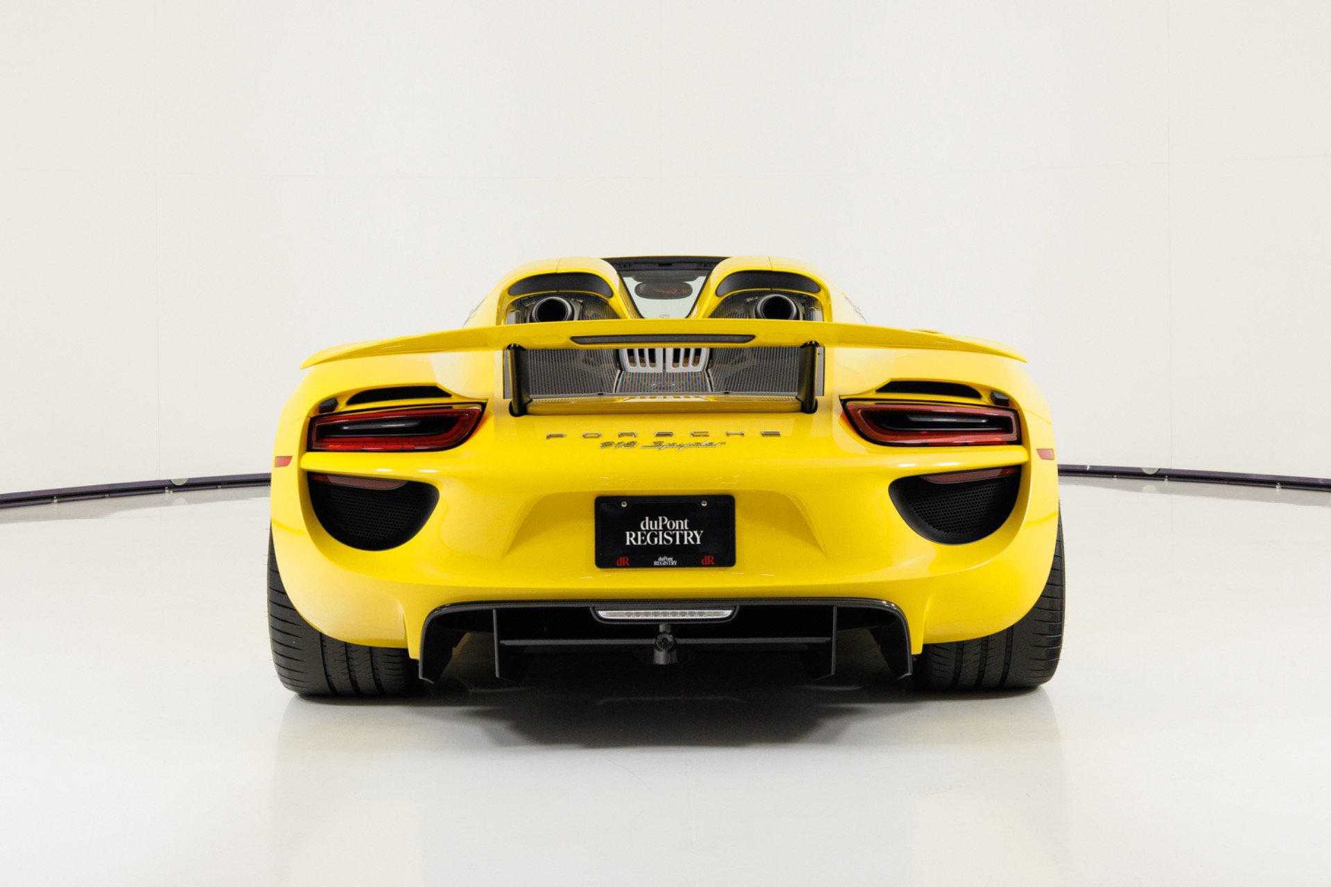 Used 2015 Porsche 918 Spyder AWD/4WD image 5