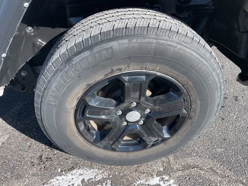 Used 2021 Jeep Wrangler Unlimited Sport image 10