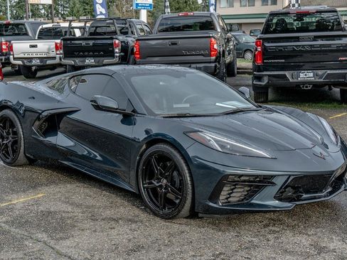 Used 2020 Chevrolet Corvette Stingray Coupe w/ 1LT image 7