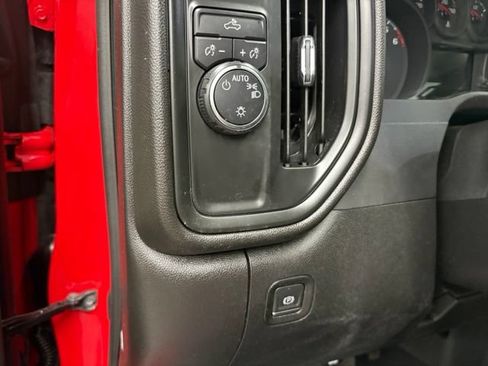 Used 2024 Chevrolet Silverado 1500 Custom w/ LPO, Dark Essentials Package RWD image 15