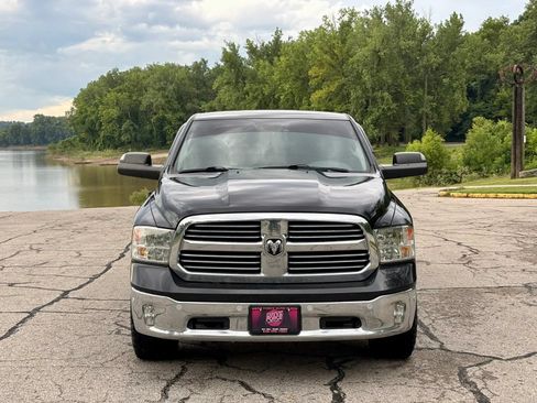 Used 2017 RAM 1500 Big Horn AWD/4WD image 2
