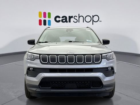 Used 2022 Jeep Compass Latitude w/ Sun and Sound Group image 8