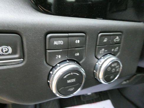 New 2026 GMC Sierra 1500 Elevation w/ Elevation Premium Package AWD/4WD image 23
