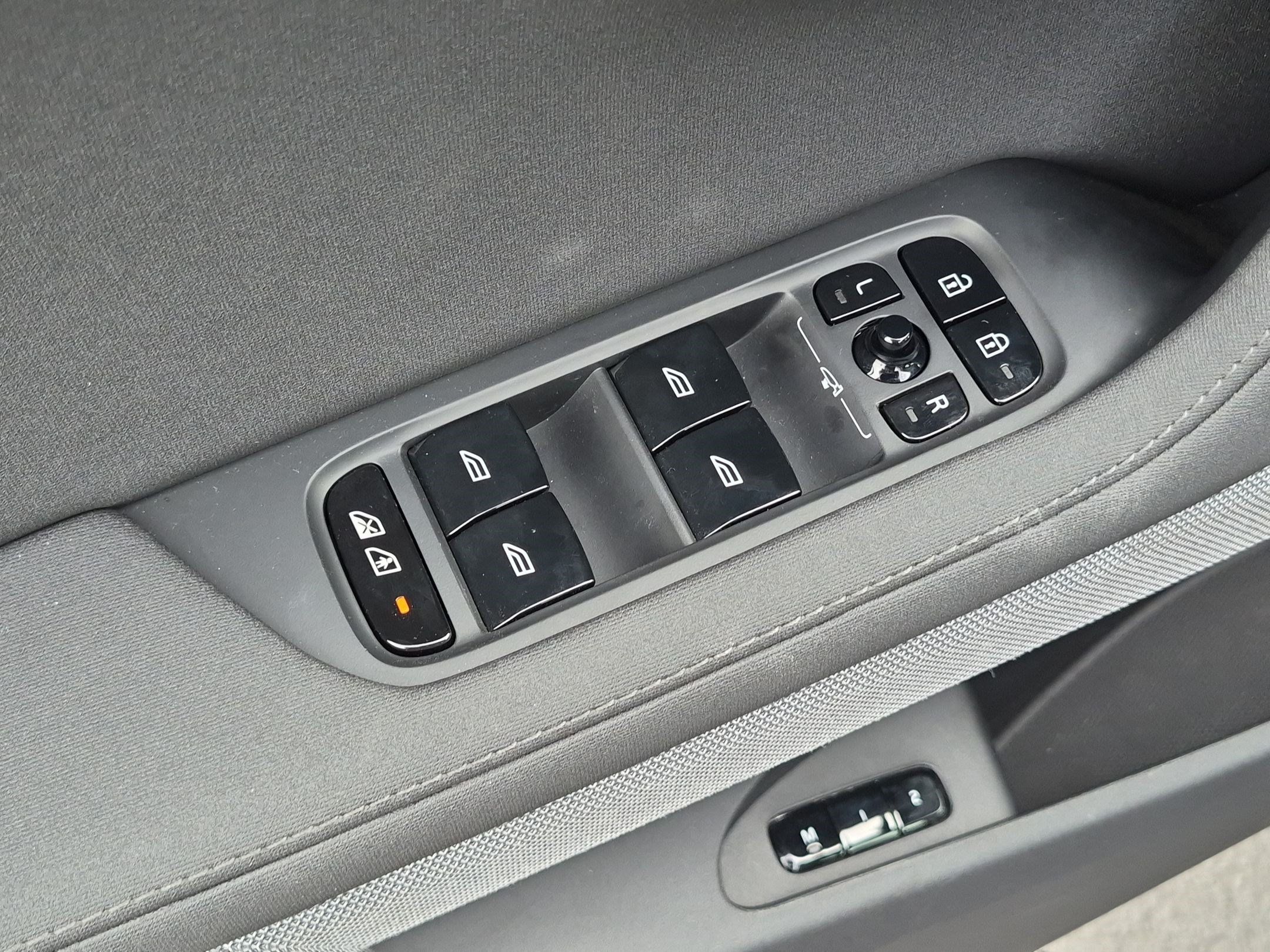 Used 2024 Polestar Polestar 2 AWD/4WD image 15