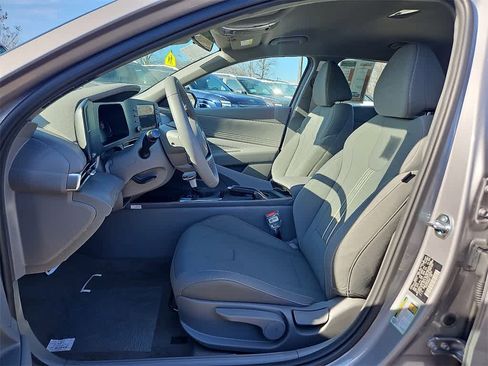 New 2026 Hyundai Elantra Sport image 11