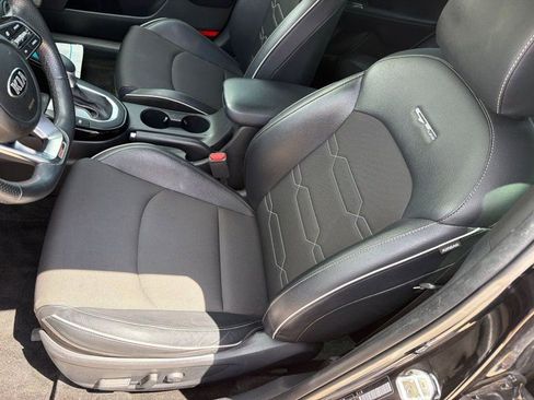 Used 2021 Kia Forte GT-Line w/ GT-Line Premium Package FWD image 10