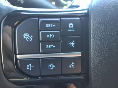 Certified 2023 Ford F150 Lightning Platinum image 27