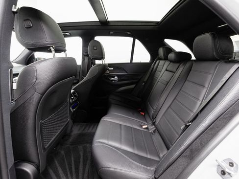 Used 2024 Mercedes-Benz GLE 580 4MATIC image 30