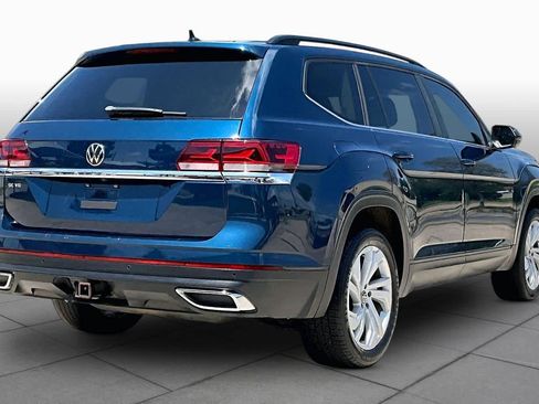 Used 2021 Volkswagen Atlas SE w/ Panoramic Sunroof Package FWD image 13