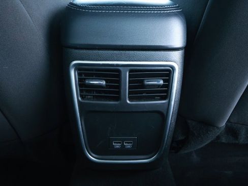 Used 2023 Dodge Charger SXT image 27