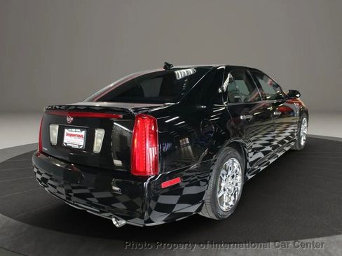 Used 2010 Cadillac STS w/ Performance Handling Package image 5