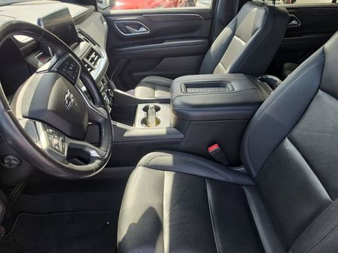 Used 2022 Chevrolet Tahoe Z71 w/ Luxury Package image 17