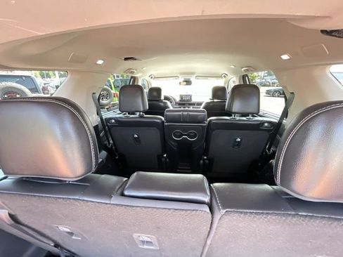 Certified 2025 Honda Pilot EX-L image 34