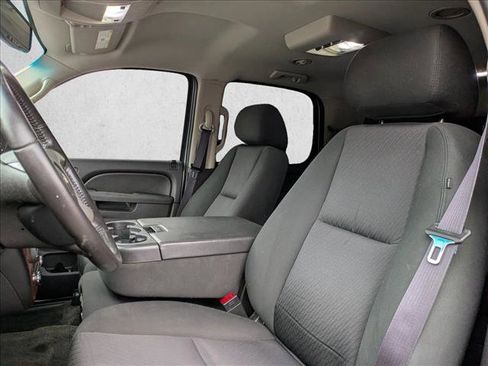 Used 2013 Chevrolet Tahoe LS w/ Convenience Package image 11