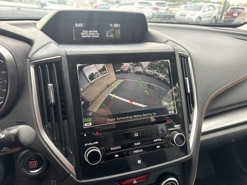 Used 2019 Subaru Crosstrek 2.0i Limited w/ Moonroof Package w/Navigation AWD/4WD image 34