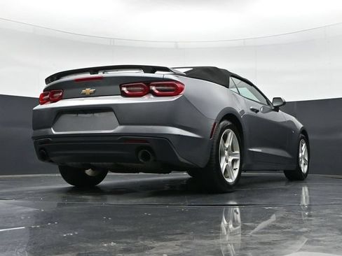 Used 2020 Chevrolet Camaro LT RWD image 35