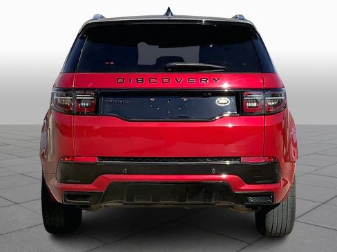 Used 2022 Land Rover Discovery Sport SE R-Dynamic image 5