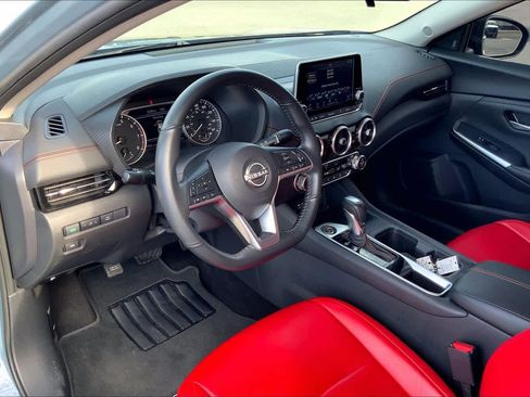 Used 2024 Nissan Sentra SR image 18