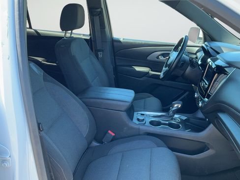 Used 2023 Chevrolet Traverse LT FWD image 22