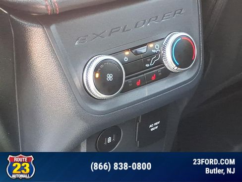 Certified 2025 Ford Explorer ST-Line w/ Premium Package AWD/4WD image 24