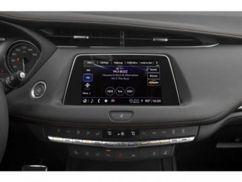 Used 2023 Cadillac XT4 Sport image 13