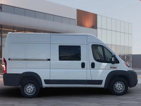 Used 2018 RAM ProMaster 1500 FWD image 4