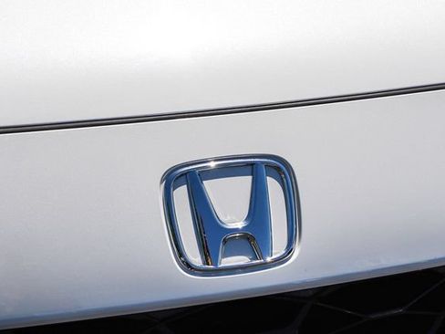 Used 2026 Honda HR-V EX-L image 6