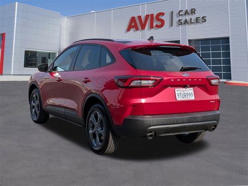 Used 2025 Ford Escape ST-Line image 9