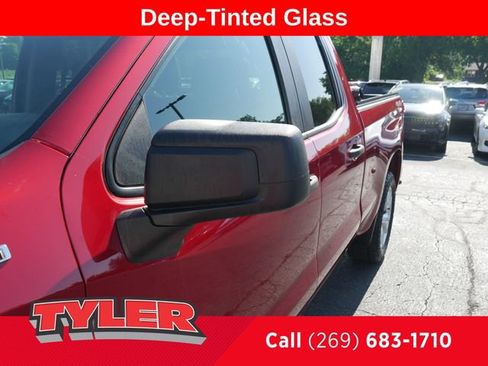Used 2021 Chevrolet Silverado 1500 Custom AWD/4WD image 12