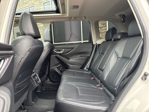 Used 2019 Subaru Forester Limited image 29