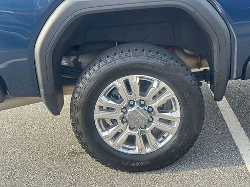 Used 2020 GMC Sierra 2500 Denali w/ Denali Ultimate Package image 17