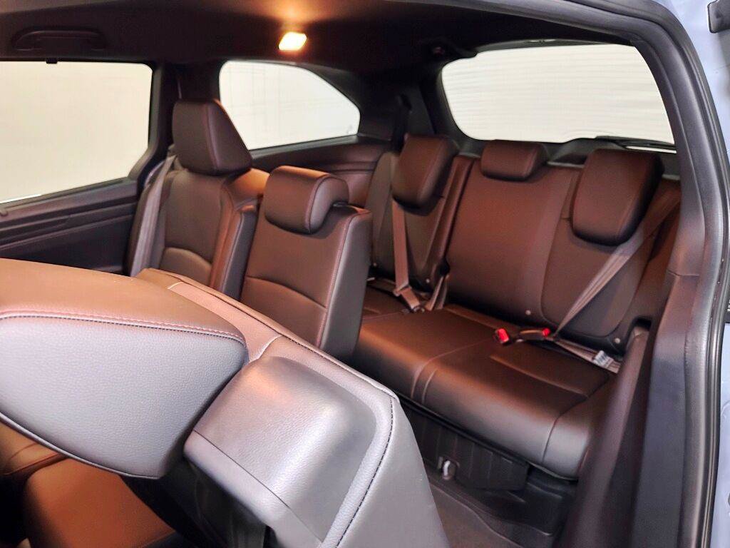 New 2026 Honda Odyssey Sport-L image 21
