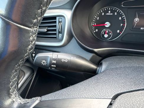 Used 2018 Kia Sorento AWD image 13