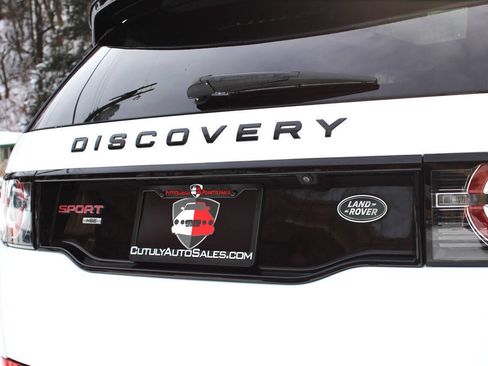 Used 2018 Land Rover Discovery Sport HSE image 8