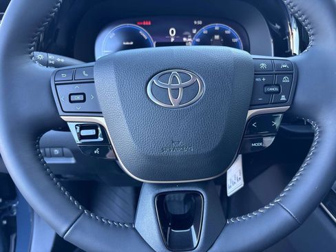 New 2026 Toyota Crown Signia AWD/4WD image 14