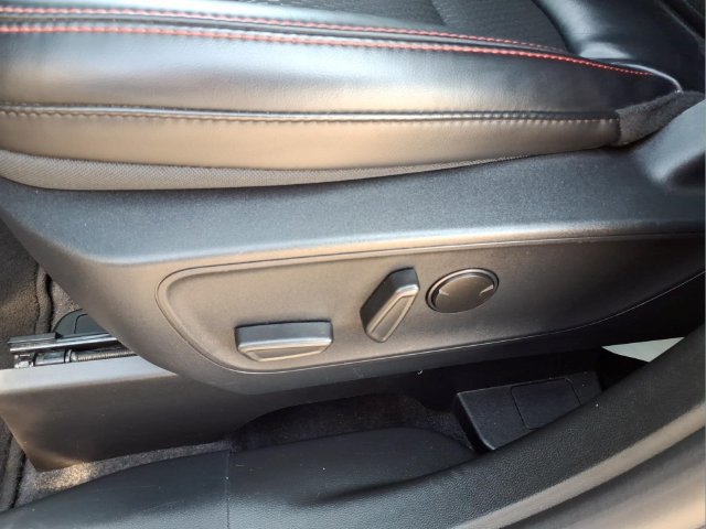 Used 2026 Ford Escape ST-Line AWD/4WD image 15