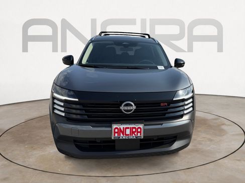 Used 2026 Nissan Kicks SR FWD image 5