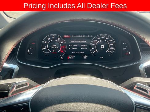 Used 2021 Audi RS 6 AWD/4WD image 12