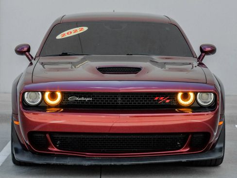 Used 2022 Dodge Challenger R/T Scat Pack RWD image 5