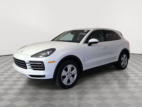 Used 2021 Porsche Cayenne AWD/4WD image 4