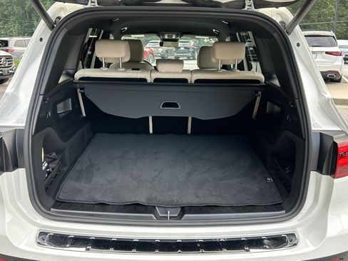 Certified 2024 Mercedes-Benz GLB 250 image 10