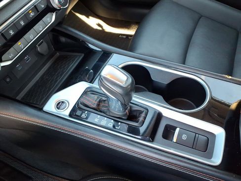 Used 2023 Nissan Altima 2.5 SR w/ SR Premium Package image 14