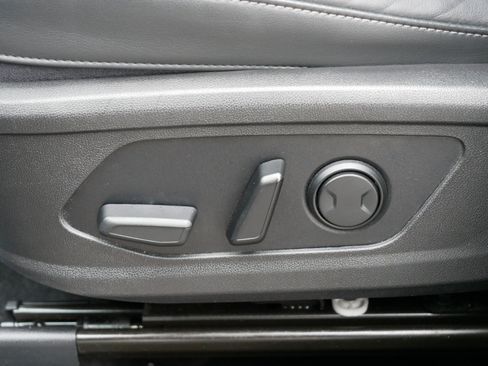 Certified 2021 Kia Sorento S w/ Panoramic Sunroof Package image 20