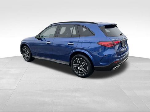 New 2026 Mercedes-Benz GLC 350e 4MATIC image 3